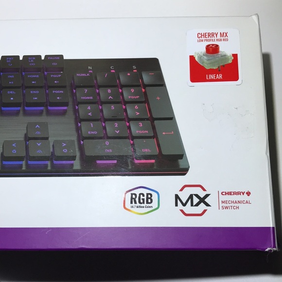 Cooler Master SK650 Mechanical Keyboard with Cherry MX Low Profile - Picture 4 of 8